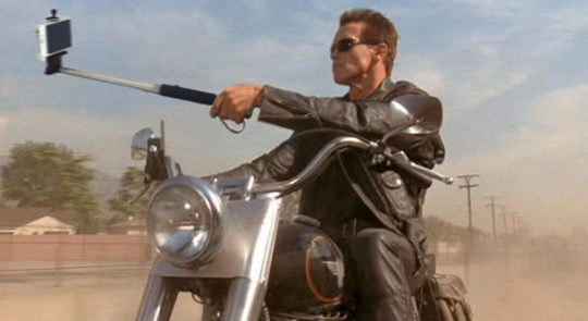 guns-replaced-with-selfie-sticks-13-573b19d001e48__605