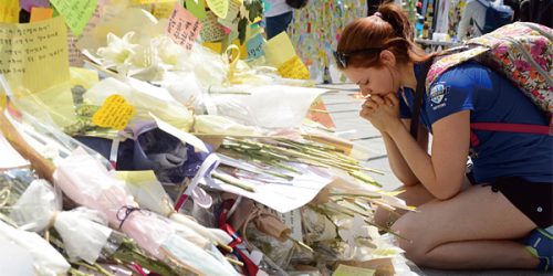 남을 사랑하는 일에, 괜한 미움이 끼어들지 않았으면 좋겠다.