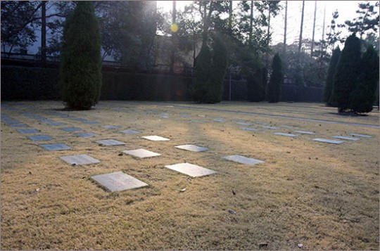 ▲ 만국공묘. 지금은 송칭링능원이 된 이 묘지에도 상하이 임정 13년의 자취가 남아 있다.