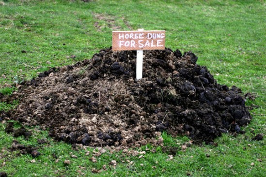 manure-pile-for-sale