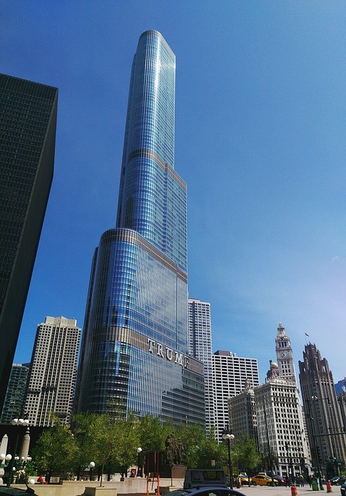 시카고 트럼프 타워의 위용